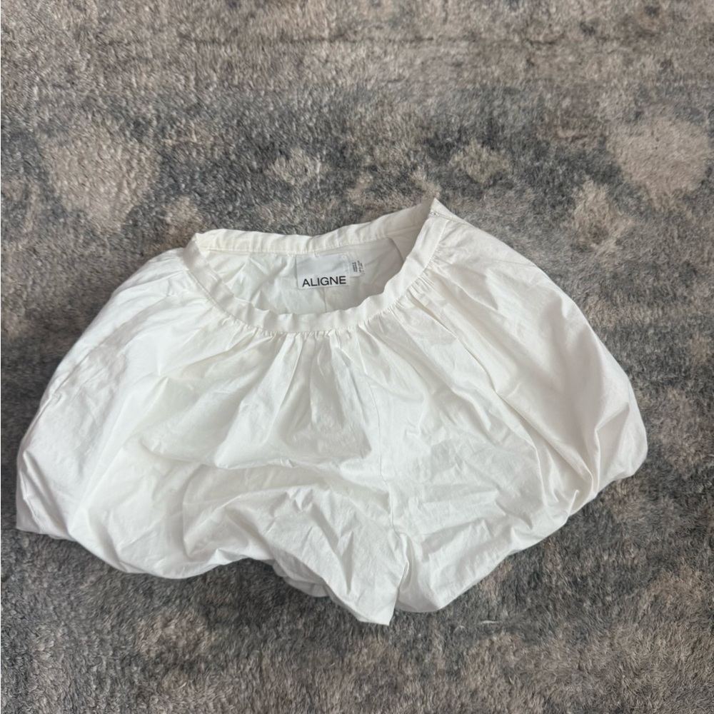 ALIGNE White High-Waist Bubble Shorts